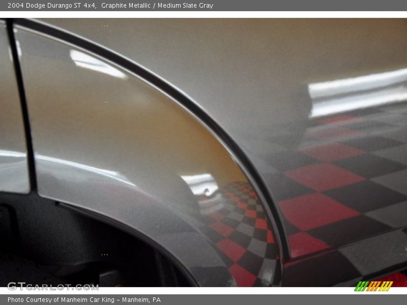 Graphite Metallic / Medium Slate Gray 2004 Dodge Durango ST 4x4