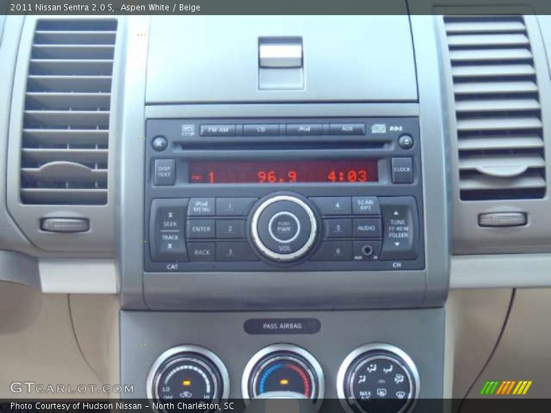 Aspen White / Beige 2011 Nissan Sentra 2.0 S