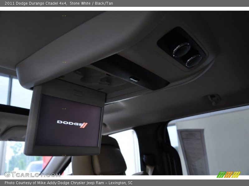Stone White / Black/Tan 2011 Dodge Durango Citadel 4x4