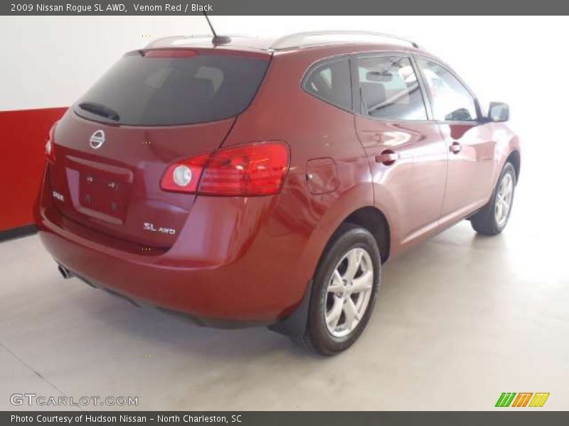 Venom Red / Black 2009 Nissan Rogue SL AWD