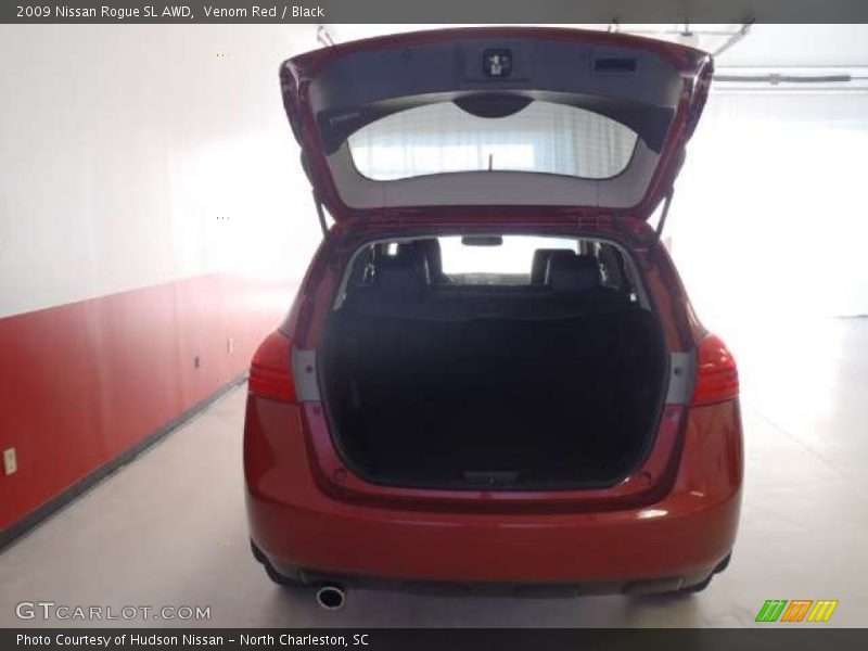 Venom Red / Black 2009 Nissan Rogue SL AWD