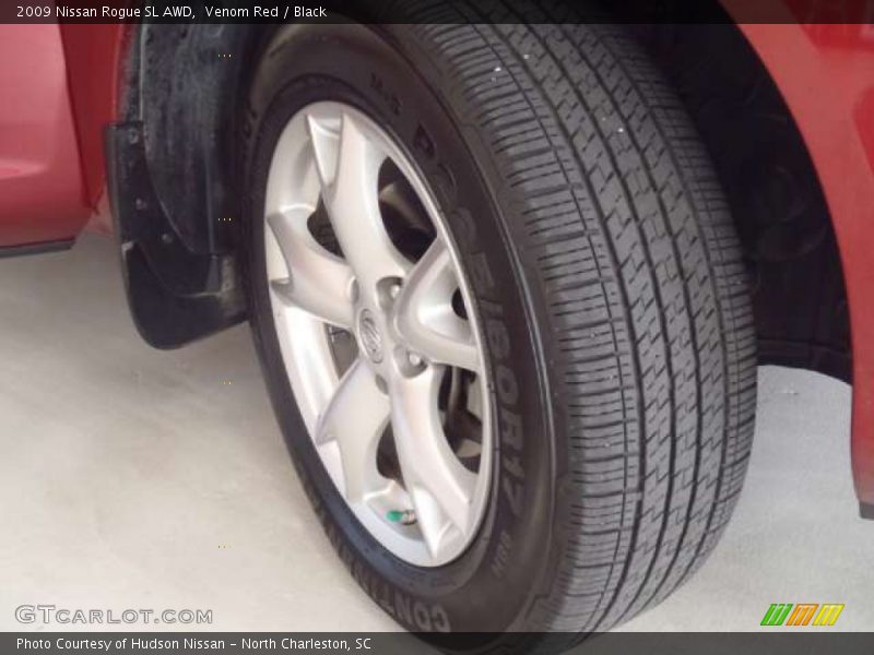 Venom Red / Black 2009 Nissan Rogue SL AWD