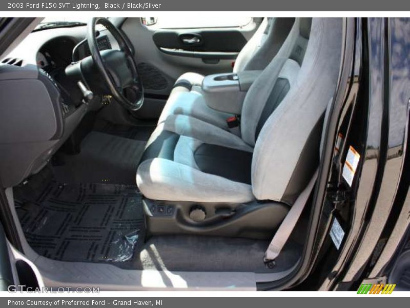  2003 F150 SVT Lightning Black/Silver Interior