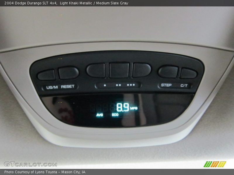 Light Khaki Metallic / Medium Slate Gray 2004 Dodge Durango SLT 4x4