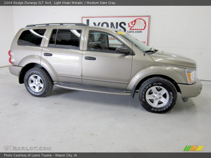 Light Khaki Metallic / Medium Slate Gray 2004 Dodge Durango SLT 4x4