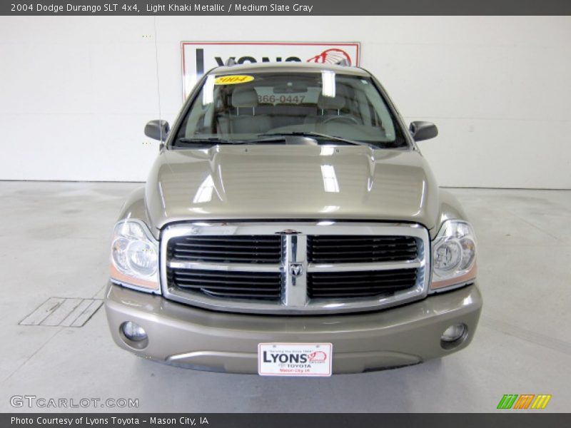 Light Khaki Metallic / Medium Slate Gray 2004 Dodge Durango SLT 4x4