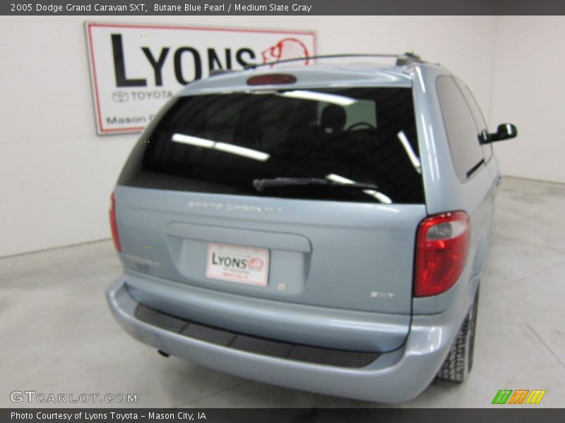 Butane Blue Pearl / Medium Slate Gray 2005 Dodge Grand Caravan SXT