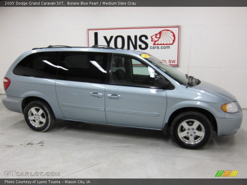 Butane Blue Pearl / Medium Slate Gray 2005 Dodge Grand Caravan SXT