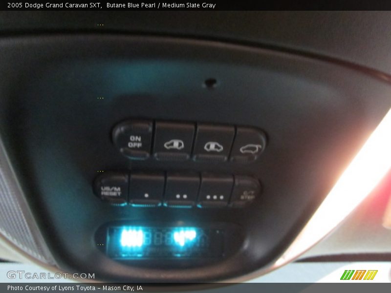 Butane Blue Pearl / Medium Slate Gray 2005 Dodge Grand Caravan SXT
