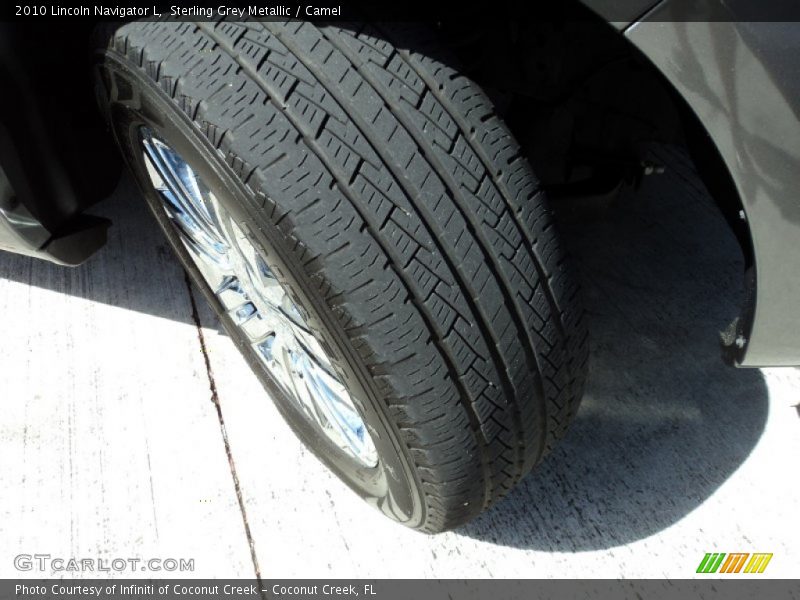 Sterling Grey Metallic / Camel 2010 Lincoln Navigator L