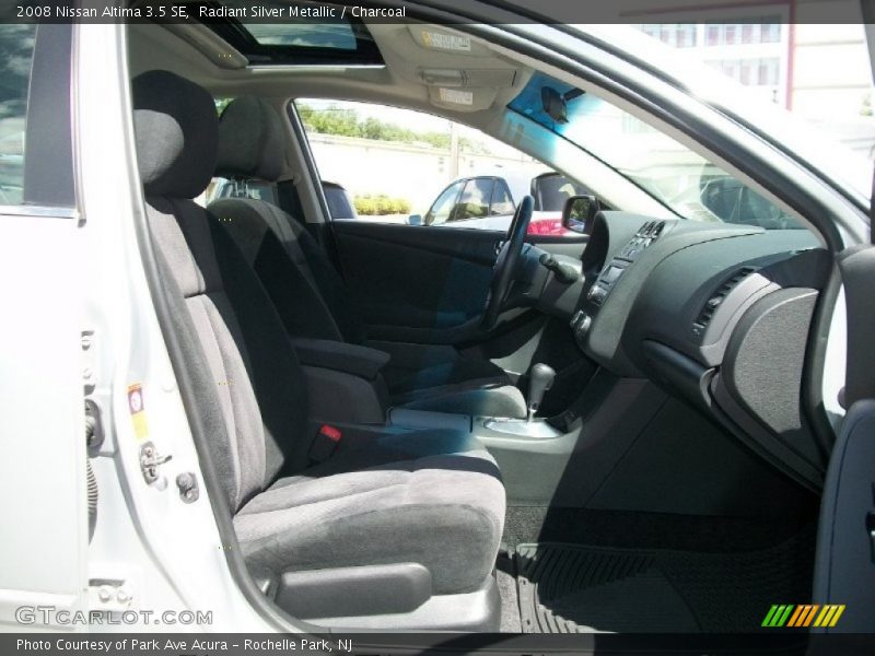 Radiant Silver Metallic / Charcoal 2008 Nissan Altima 3.5 SE