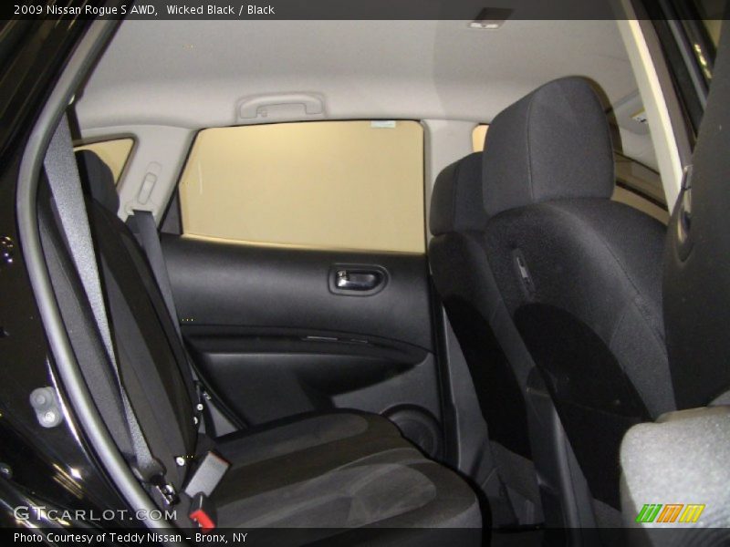 Wicked Black / Black 2009 Nissan Rogue S AWD