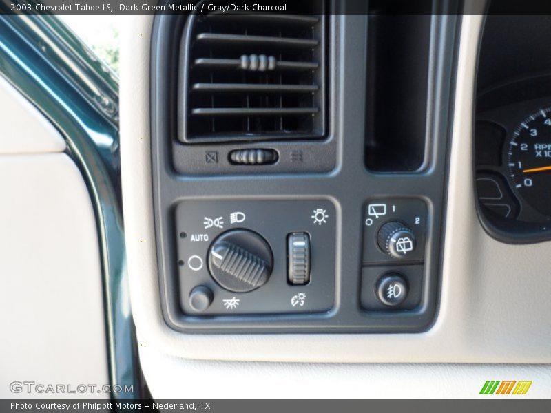 Dark Green Metallic / Gray/Dark Charcoal 2003 Chevrolet Tahoe LS