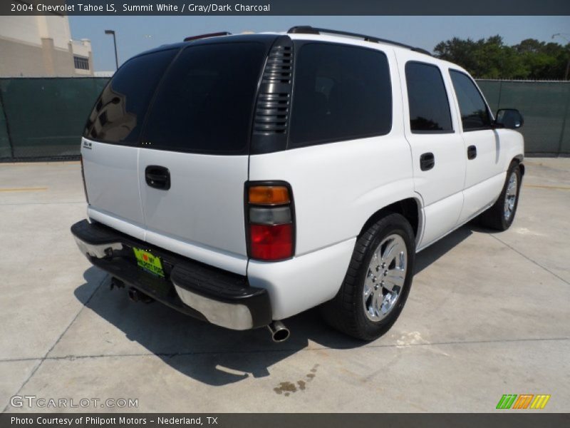 Summit White / Gray/Dark Charcoal 2004 Chevrolet Tahoe LS