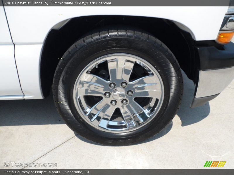 Custom Wheels of 2004 Tahoe LS