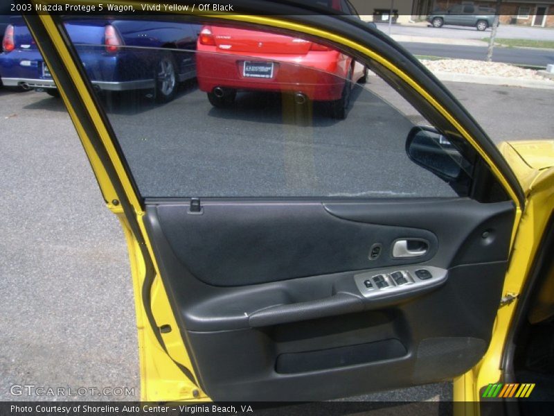 Vivid Yellow / Off Black 2003 Mazda Protege 5 Wagon