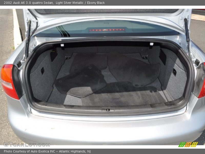 Light Silver Metallic / Ebony Black 2002 Audi A6 3.0 quattro Sedan