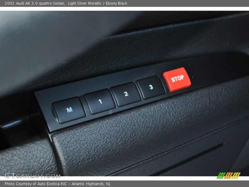 Light Silver Metallic / Ebony Black 2002 Audi A6 3.0 quattro Sedan