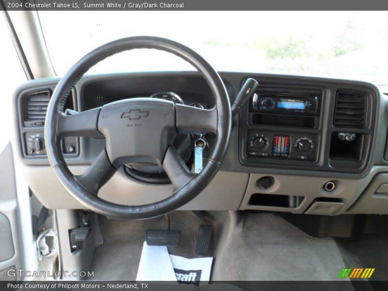 Summit White / Gray/Dark Charcoal 2004 Chevrolet Tahoe LS