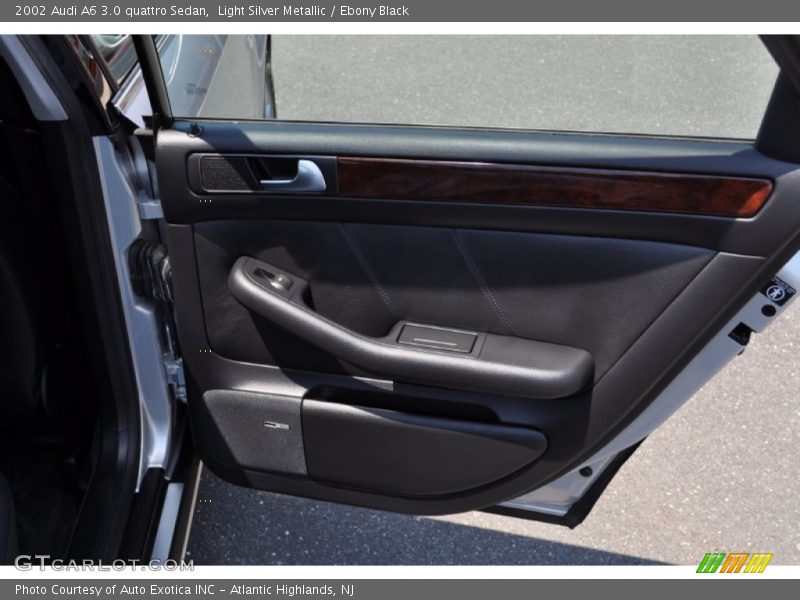 Light Silver Metallic / Ebony Black 2002 Audi A6 3.0 quattro Sedan