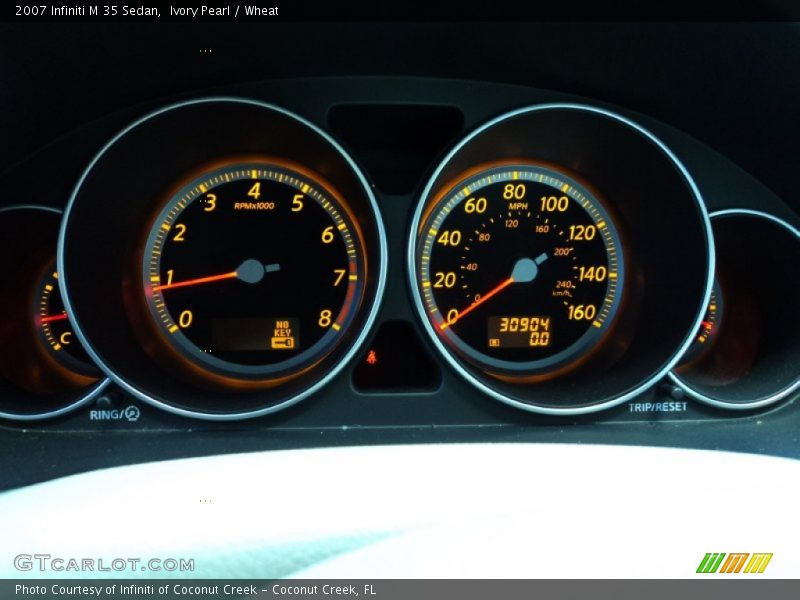 Ivory Pearl / Wheat 2007 Infiniti M 35 Sedan