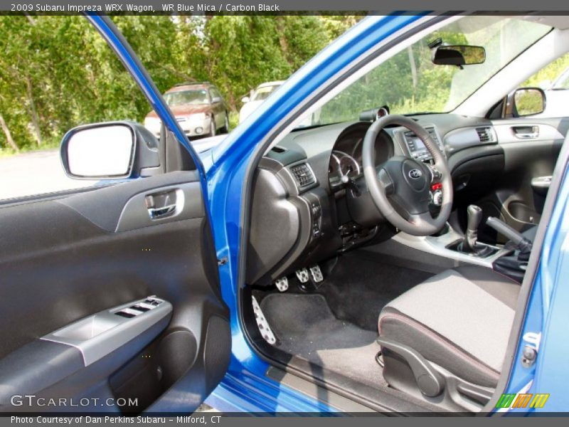  2009 Impreza WRX Wagon Carbon Black Interior