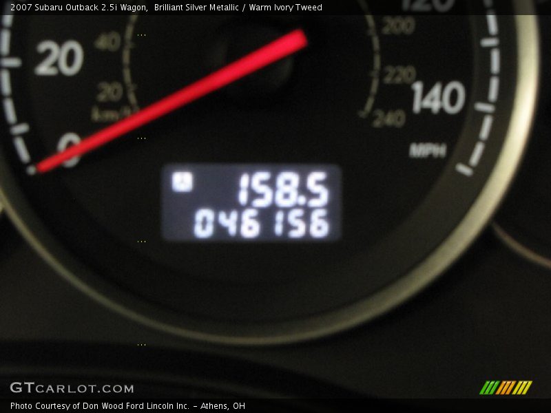 Brilliant Silver Metallic / Warm Ivory Tweed 2007 Subaru Outback 2.5i Wagon