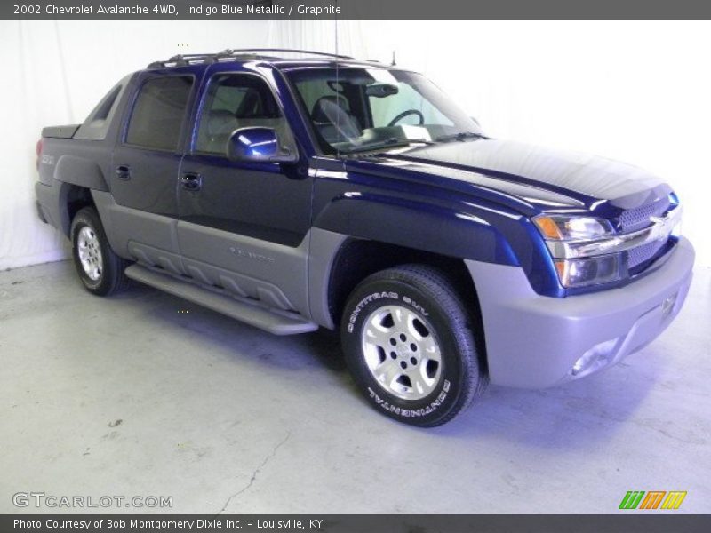 Indigo Blue Metallic / Graphite 2002 Chevrolet Avalanche 4WD