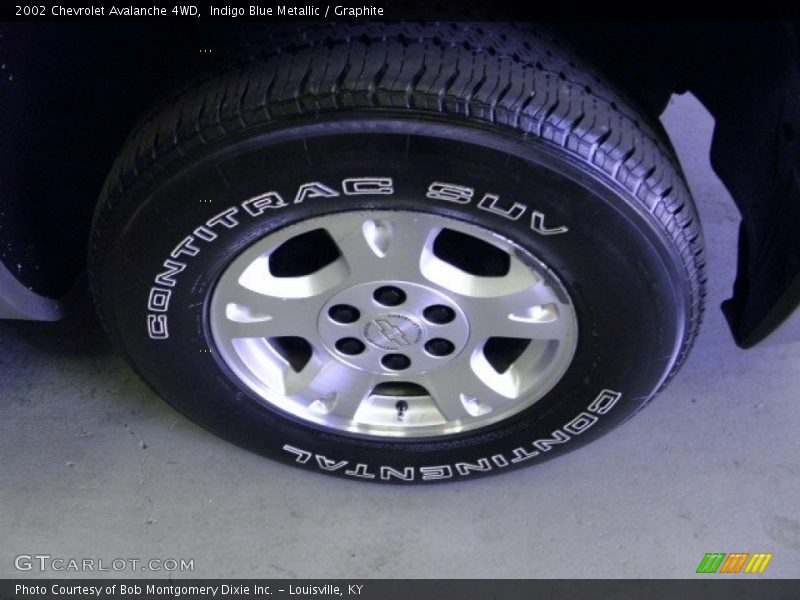 Indigo Blue Metallic / Graphite 2002 Chevrolet Avalanche 4WD