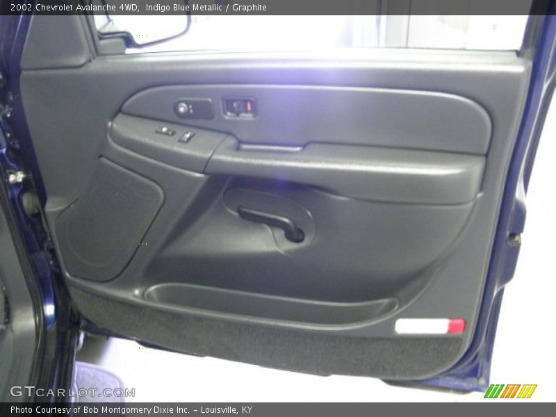 Indigo Blue Metallic / Graphite 2002 Chevrolet Avalanche 4WD
