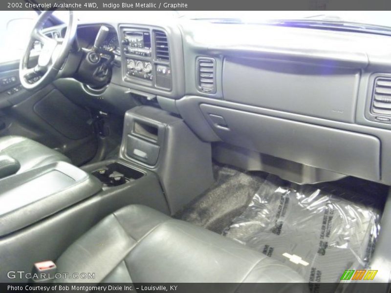 Indigo Blue Metallic / Graphite 2002 Chevrolet Avalanche 4WD