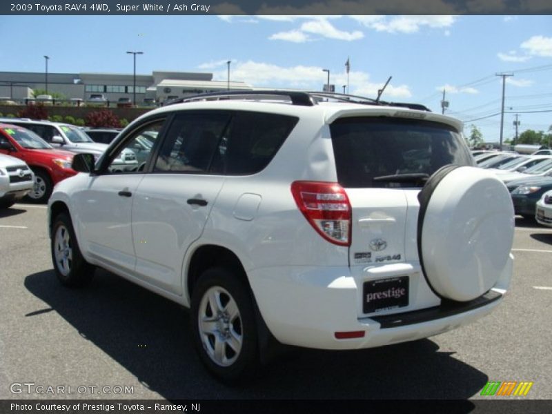 Super White / Ash Gray 2009 Toyota RAV4 4WD