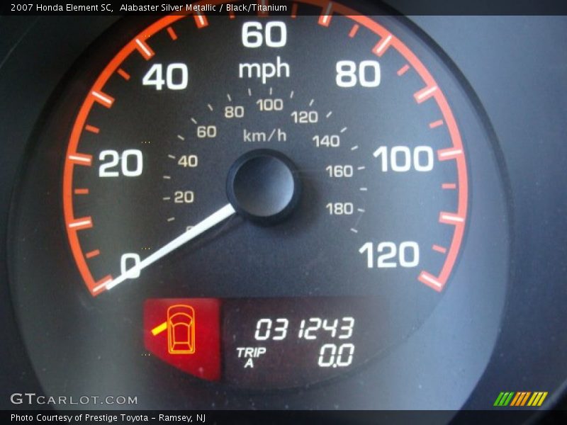 Alabaster Silver Metallic / Black/Titanium 2007 Honda Element SC