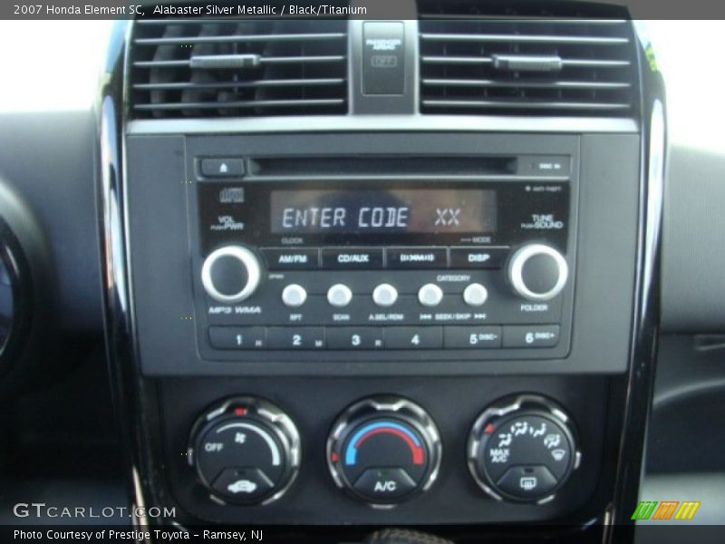 Alabaster Silver Metallic / Black/Titanium 2007 Honda Element SC
