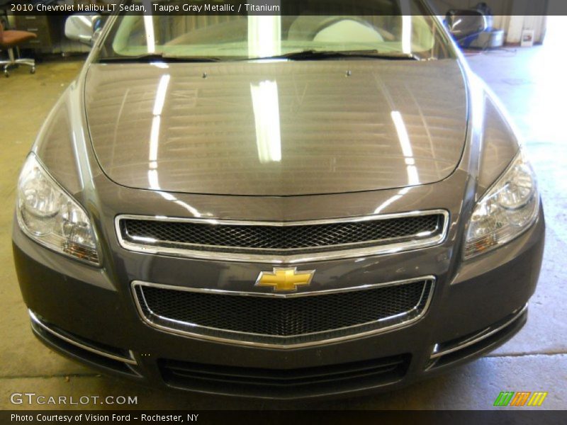 Taupe Gray Metallic / Titanium 2010 Chevrolet Malibu LT Sedan