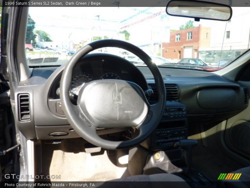Dark Green / Beige 1996 Saturn S Series SL2 Sedan