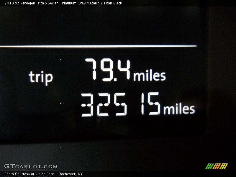 Platinum Grey Metallic / Titan Black 2010 Volkswagen Jetta S Sedan