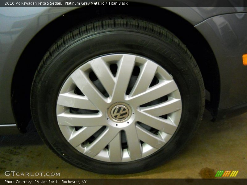 Platinum Grey Metallic / Titan Black 2010 Volkswagen Jetta S Sedan