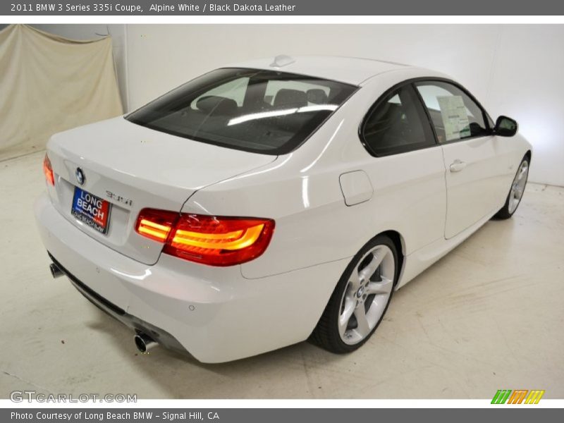 Alpine White / Black Dakota Leather 2011 BMW 3 Series 335i Coupe