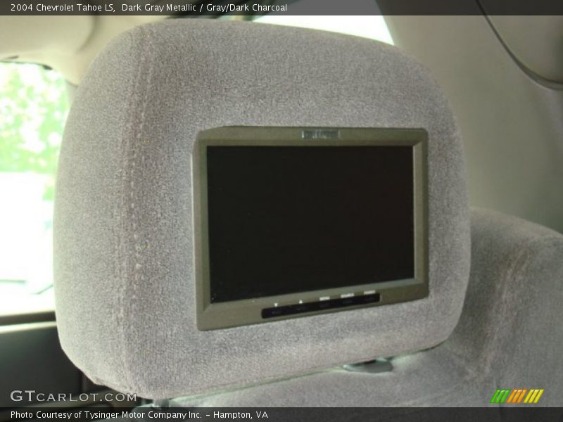 Dark Gray Metallic / Gray/Dark Charcoal 2004 Chevrolet Tahoe LS