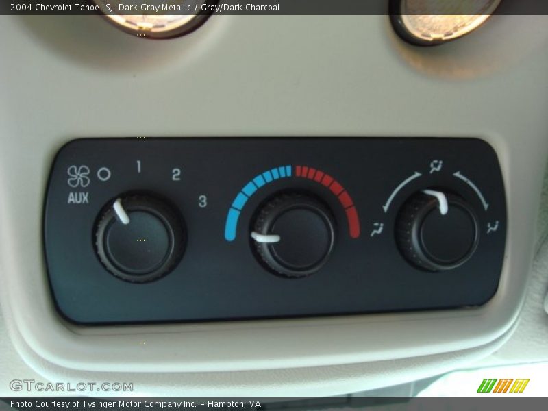 Dark Gray Metallic / Gray/Dark Charcoal 2004 Chevrolet Tahoe LS