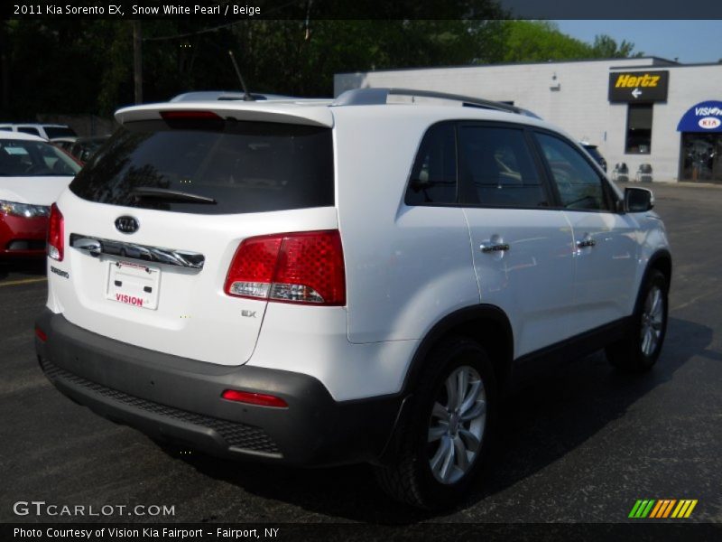 Snow White Pearl / Beige 2011 Kia Sorento EX