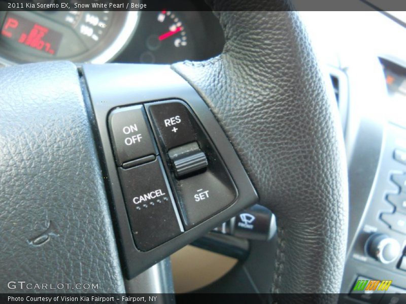 Snow White Pearl / Beige 2011 Kia Sorento EX