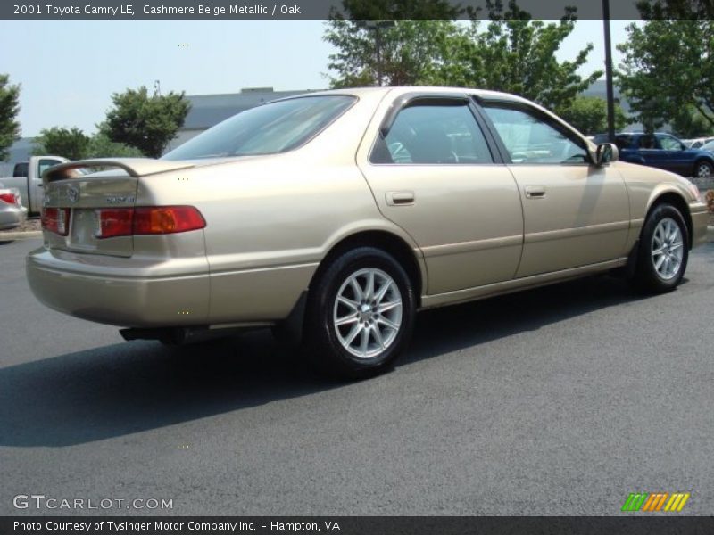 Cashmere Beige Metallic / Oak 2001 Toyota Camry LE