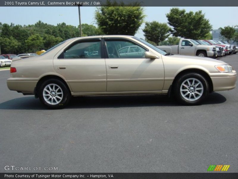 Cashmere Beige Metallic / Oak 2001 Toyota Camry LE