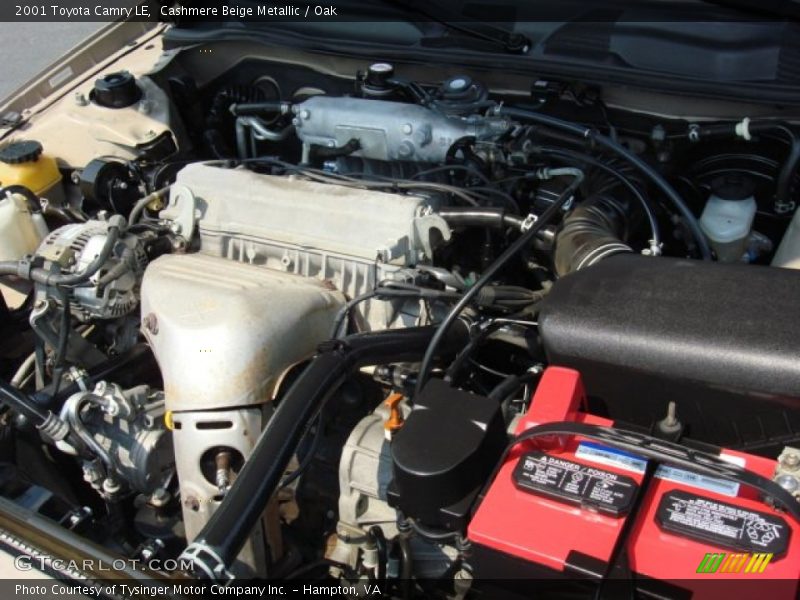 Cashmere Beige Metallic / Oak 2001 Toyota Camry LE