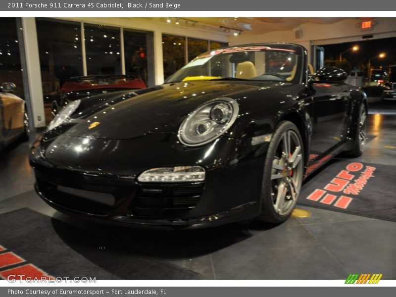 Black / Sand Beige 2011 Porsche 911 Carrera 4S Cabriolet