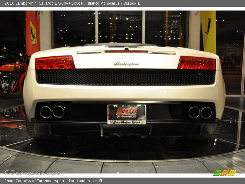 Bianco Monocerus / Blu Scylla 2010 Lamborghini Gallardo LP560-4 Spyder