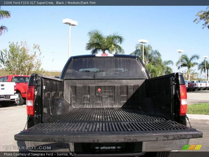 Black / Medium/Dark Flint 2006 Ford F150 XLT SuperCrew