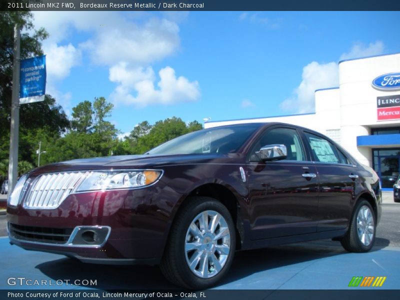 Bordeaux Reserve Metallic / Dark Charcoal 2011 Lincoln MKZ FWD